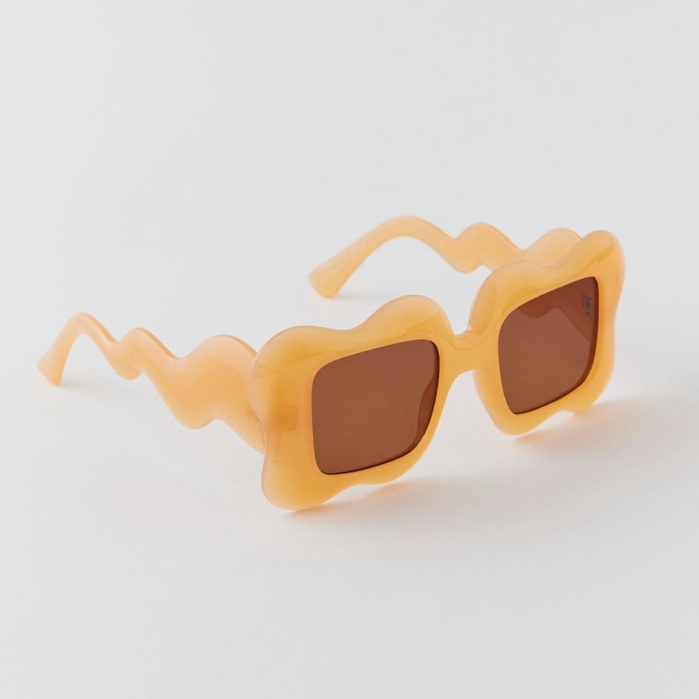 Wavy Square Sunglasses